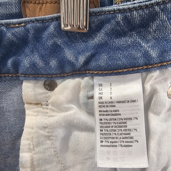 AE Hi Rise Shorties - Picture 6 of 6